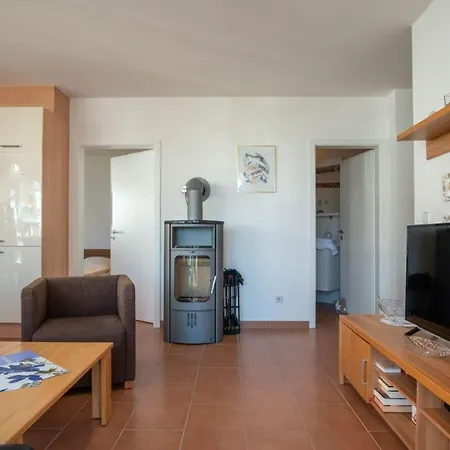 Strandpark-grossenbrode-haus-windrose-wohnung-8-kaept-n-ebert アパート