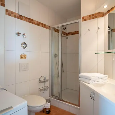 Strandpark-grossenbrode-haus-windrose-wohnung-8-kaept-n-ebert Großenbrode
